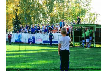 Slovan Horní Žukov - TJ Lokomotiva Louky (2:3). Okresní přebor Karvina.