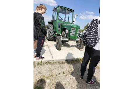 Rolnictwo ekologiczne - szkolenie dla uczniów ZSP-T w Międzyświeciu