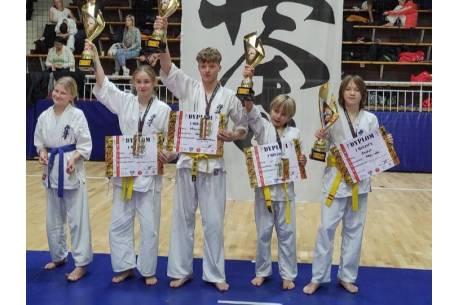 Cztery złote medale dla cieszyńskich karateków na Pucharze Polski Karate Kyokushin