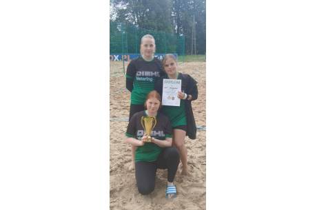 3 Miejsce dla Dziewczyn z ZSP-T w Międzyświeciu w Mistrzostwach Powiatu Cieszyńskiego w Siatkówce Plażowej