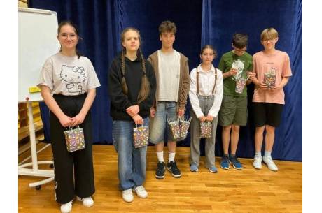 NAGRODY I WYRÓŻNIENIA W SPTE